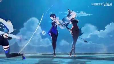 Three Girls under the Moon by 铃夏夏夏夏 on bilibili