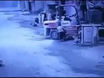 Man trying to help his fallen friend ends up killing him in forklift accident