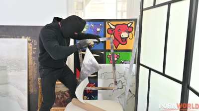 Art Gallery Owner Jolee Love Tempts Clients Into DP Threesome