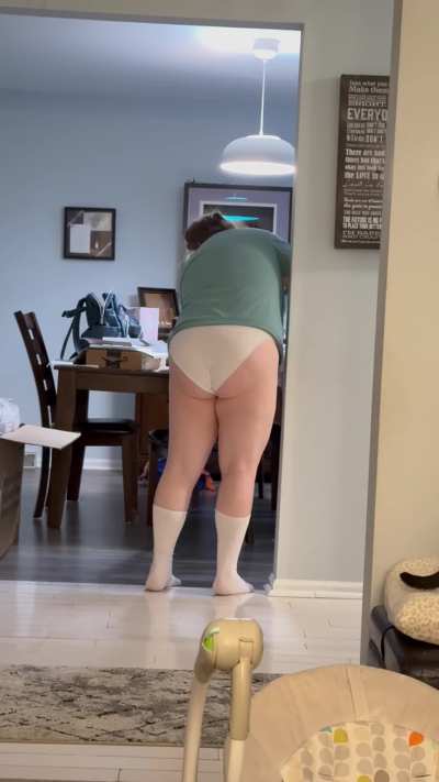 Amateur Cleaning Knee High Socks Panties Socks Porn GIF by leannamarie070