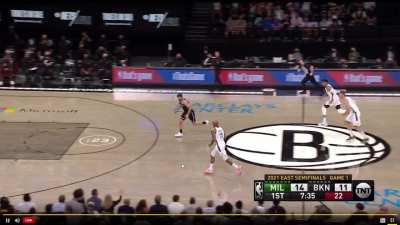 [Highlight] Tucker strips Durant and dishes an alley oop to Giannis