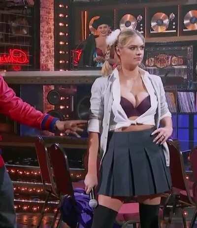 Kate Upton lip sync battle(0.5x speed)