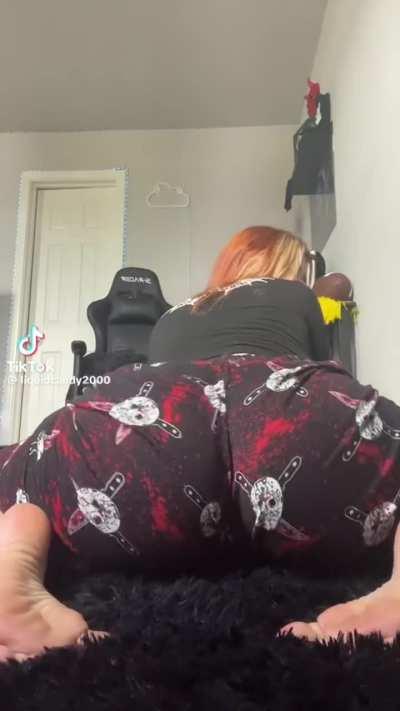 imagine her riding @liquidcandy2000