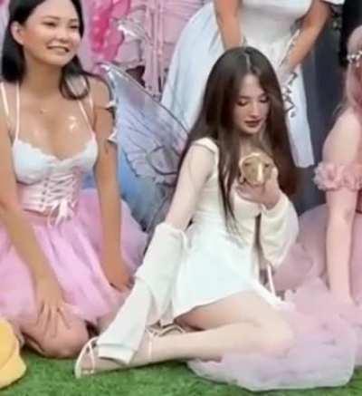 TinaKitten fairy tea party - 2022