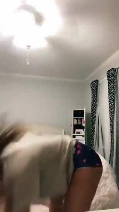 Goated vid of Gabby’s ass