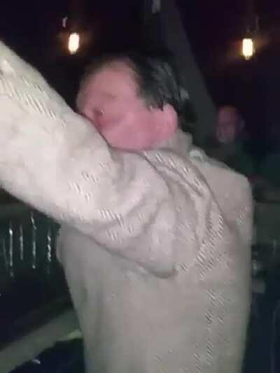 Ele foi econtrado gloria mãe da Rússia