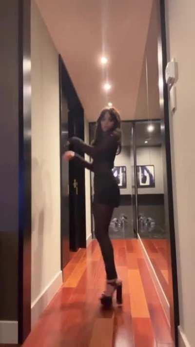 On my knees for our Goddess🛐🙇‍♂️