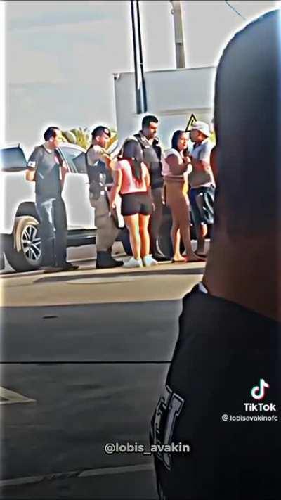 HUEstation - Video #3584