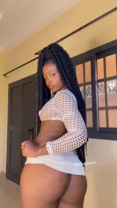 miss_quavo_ --- Call me everyday ❤️