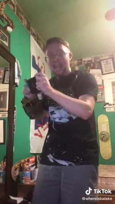 Absolute chad enjoying his video games and doing a dance about it