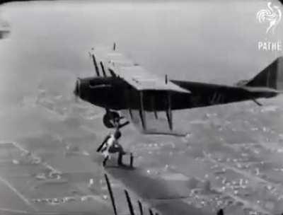 Шиномонтажник высшего пилотажа.