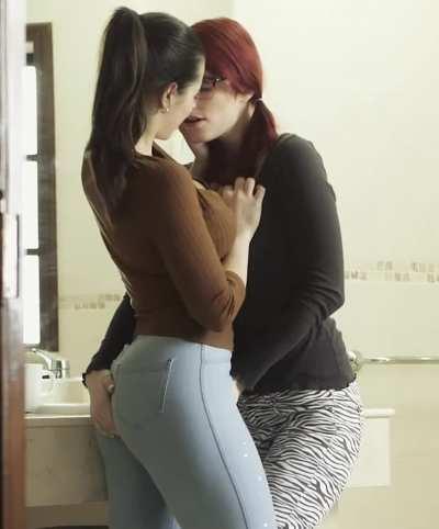 30 seconds in to a meet up with my bud