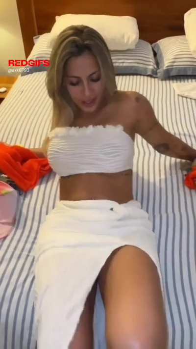 So wet, so tight, so hairy, absolutely delicious