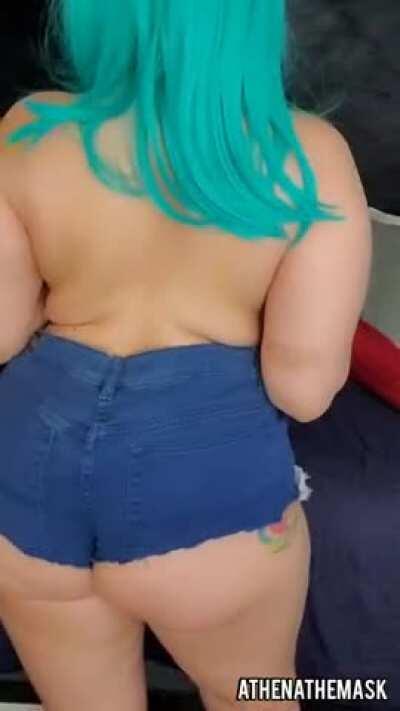 Would you fuck a thick nerdy girl?