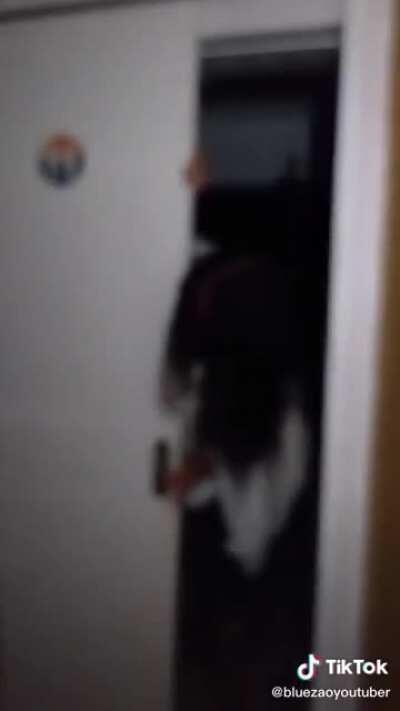 Comprovado, BLuezão é a Samara