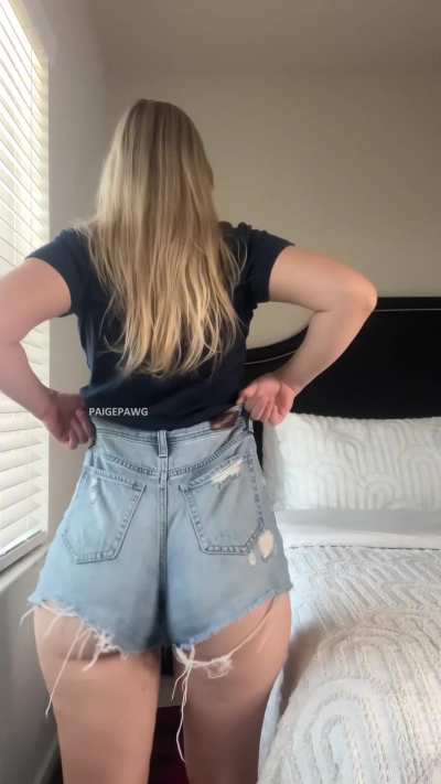 All natural PAWG booty 🥵