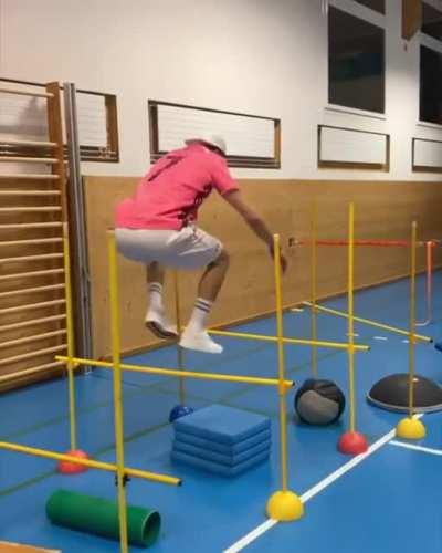 This passion for making obstacle courses and completing them in under a minute