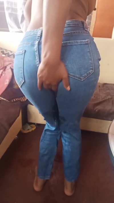 Cum in my wet jeans?