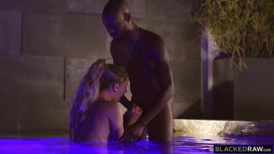 At The Luxury Hotel & Spa