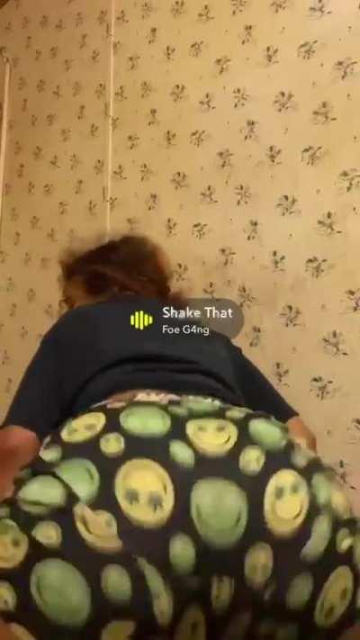 Shaking ass for cash