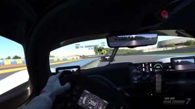 370km/h on the straight - I love this kind of action - addicted!