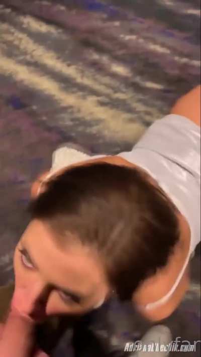 Elevator to the room