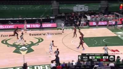 [Highlight] Bucks get steal and Jrue Holiday pulls up from 3.