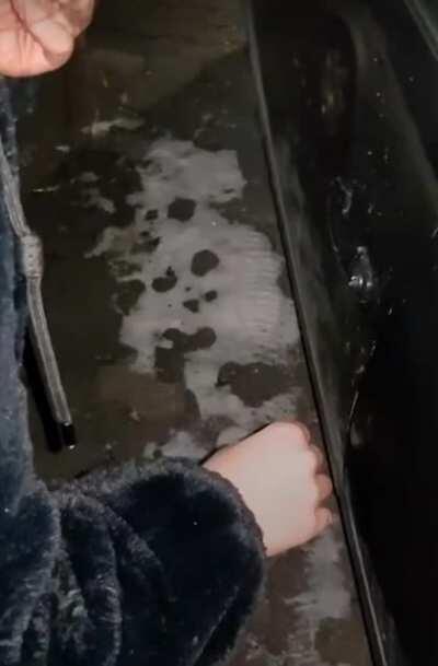 Kicking key into frozen lock