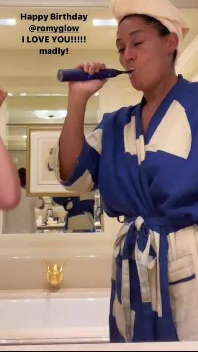 Tracee showing off her no-gag reflex skills...🔥