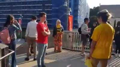 Vamos destruir a minoria barulhenta e salvar o ocidente