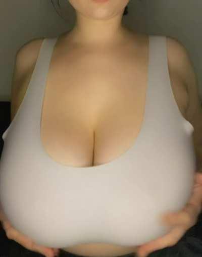 My toxic trait is that I love showing off my huge naturals online