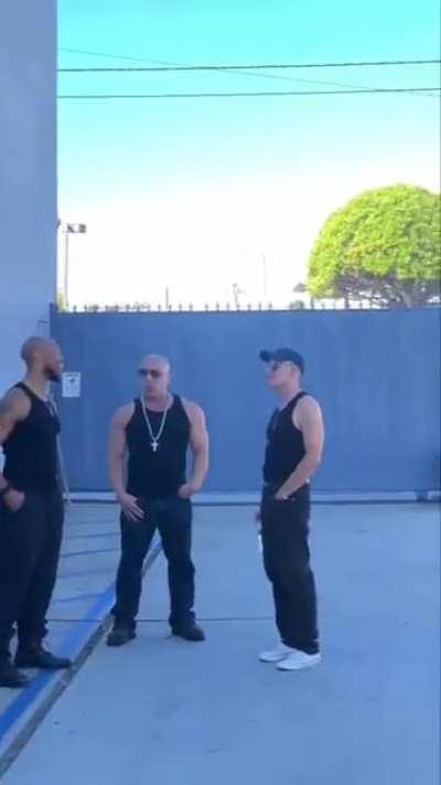 Asmongolds team for ultimate is starting to form