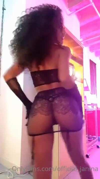 🔥Tits Out🔥 | OnlyFans