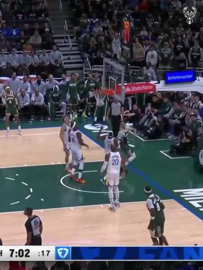 For those who missed it--Lightskin Blade kicked a certified chef out of his kitchen to cook up a Halloween Feast!