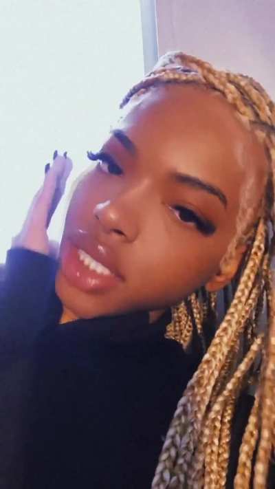 the thicker the lips, the shorter your attention span.