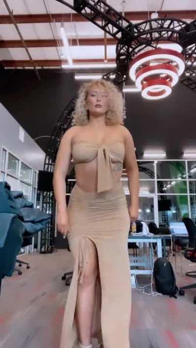 Nikkita Lyons(Tiktok)