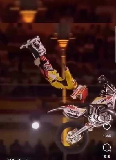 Red Bull gives you wings