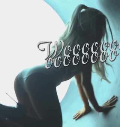 God I really wish this gif had a better lighting