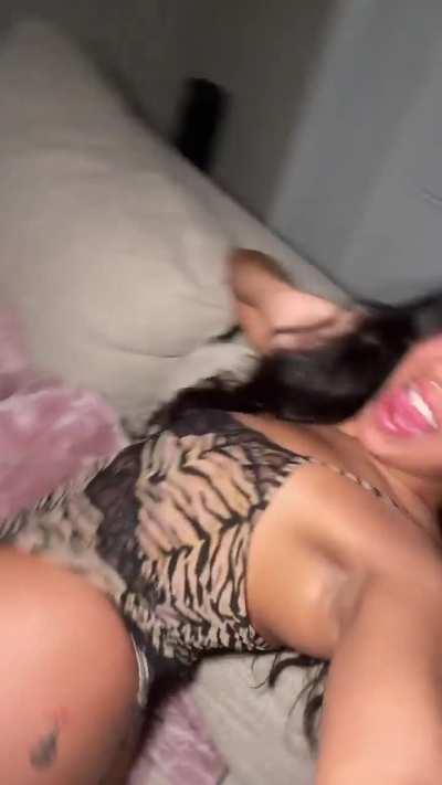 Jasmine Sherni (@jasminesherni_)