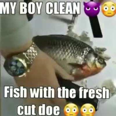 AYO 😳😳 fish with the fresh cut 😈😈😈