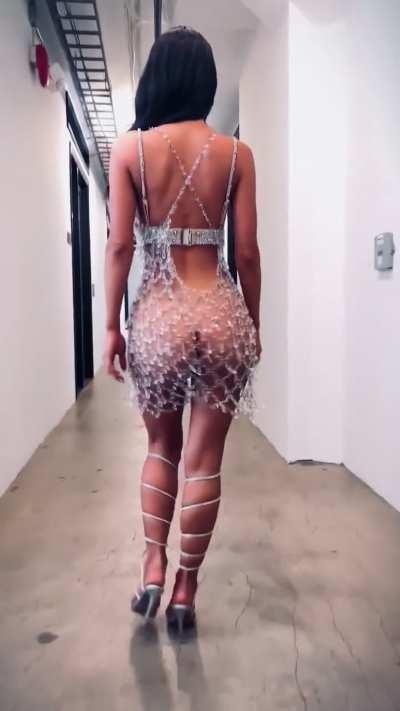 Naked in hotel lobby 