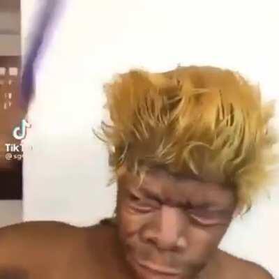 Mamaco quando pinta o cabelo KKK 😄👍😋😋🙏🙏😘😍😍🥰🥰