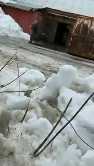 glad the camera man was not discovered!