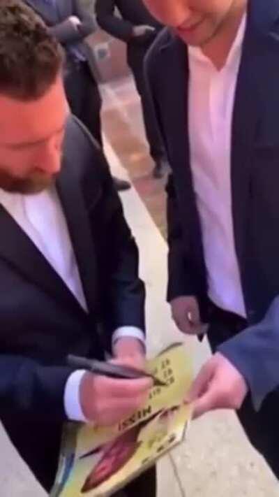 When you have a chance at getting Messi's autograph but...
