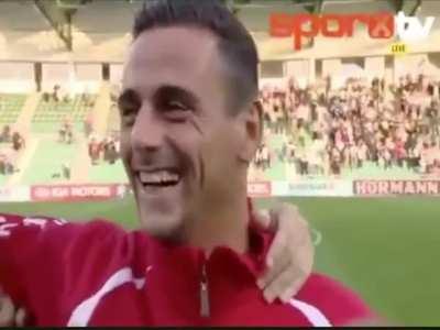 Now that’s an anthem