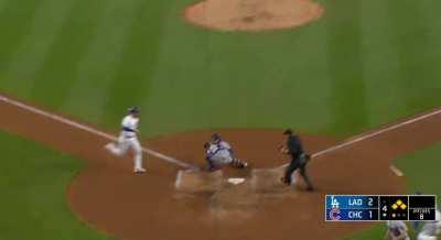 [Highlight] [Highlight] James Outman honors Mookie Betts with a rocket from RF to throw out Trey Mancini at the plate