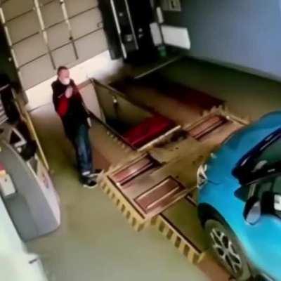 a quick visit to the mechanic