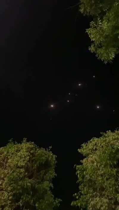 Iron dome (Israel) in action looks like star wars