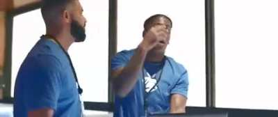 Hasan's audience when he changes the story for the 4th time.