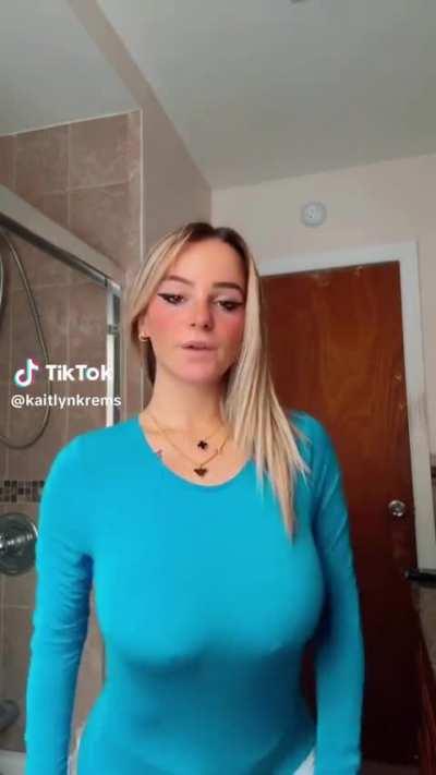 She makes me thirst even more!